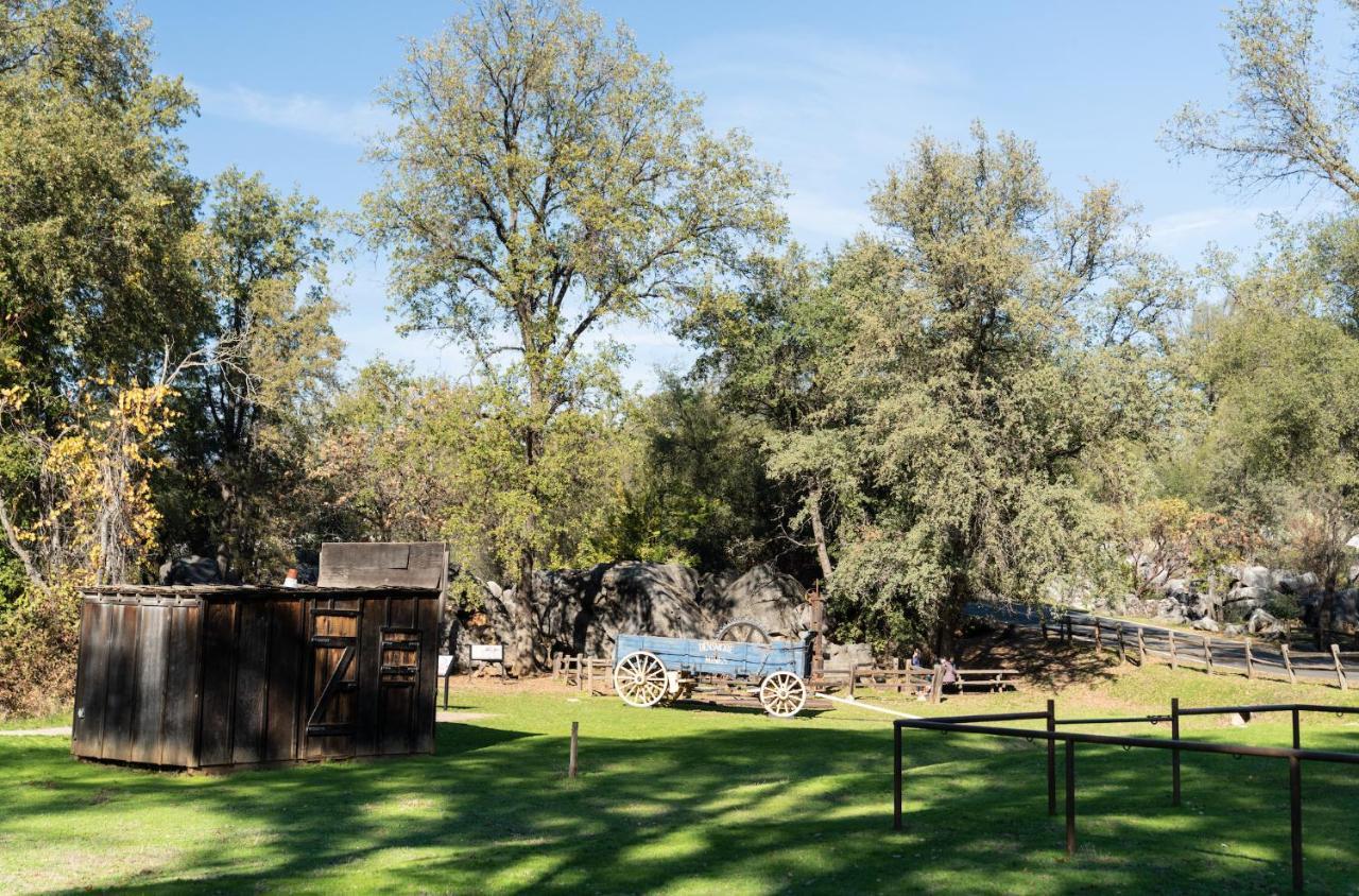 Historic Sonora Inn Exterior photo